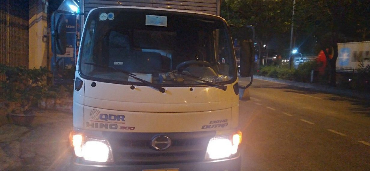 thay KÍNH Ô TÔ TẬN NƠI 29